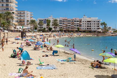 que ver en santa eulalia ibiza|Qué ver y qué hacer en Santa Eulària